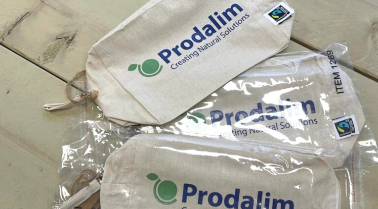 Fairtrade make-up tasjes voor Prodalim | Goos Print & Sign