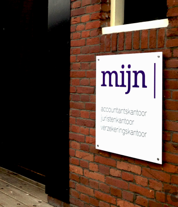 Brushed aluminium | Goos Print & Sign